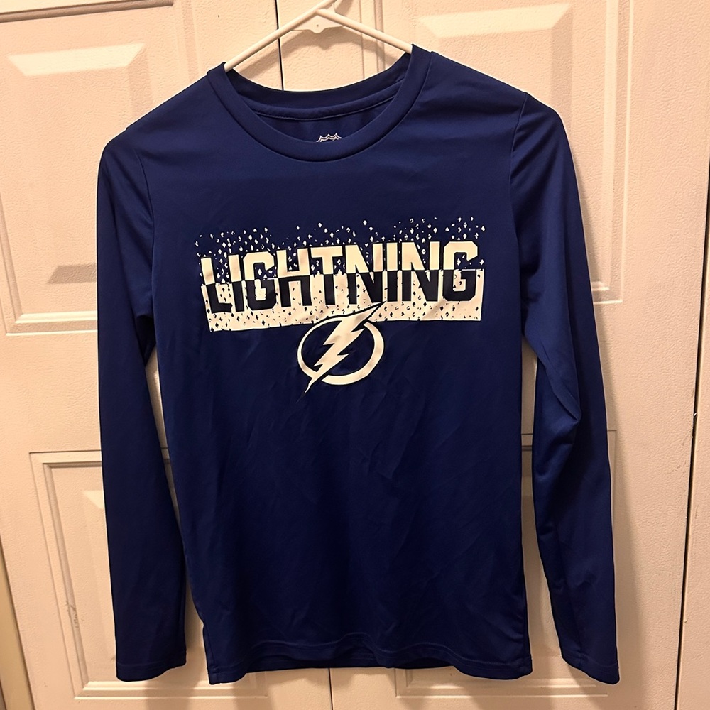 NHL Tampa Bay Lightning Kids Long Sleeve Tee, Size M 10-12